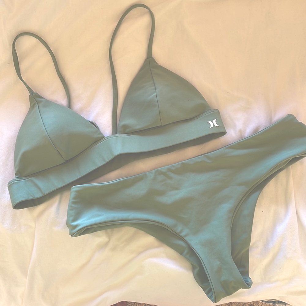 Hurley Sage Racerback bikini